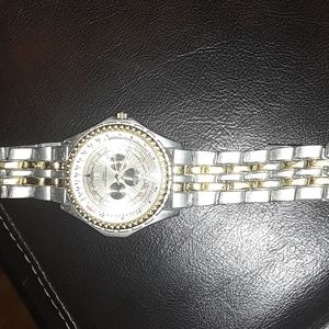 MPH QUARTZ MENS WATCH GOOD CONDITION